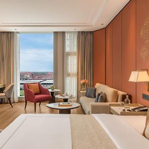Taj Club Runway View King Bed